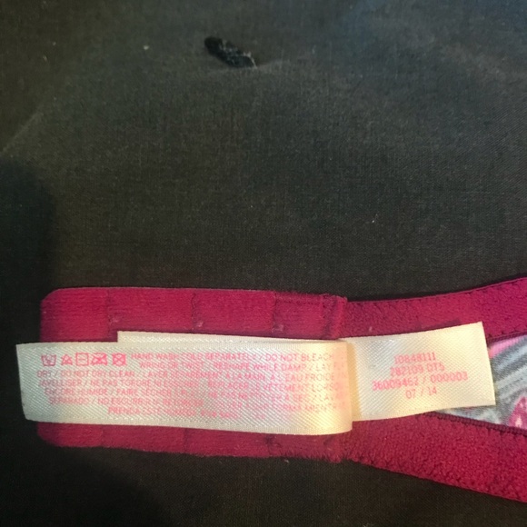 Victoria’s Secret Bra - Picture 5 of 7